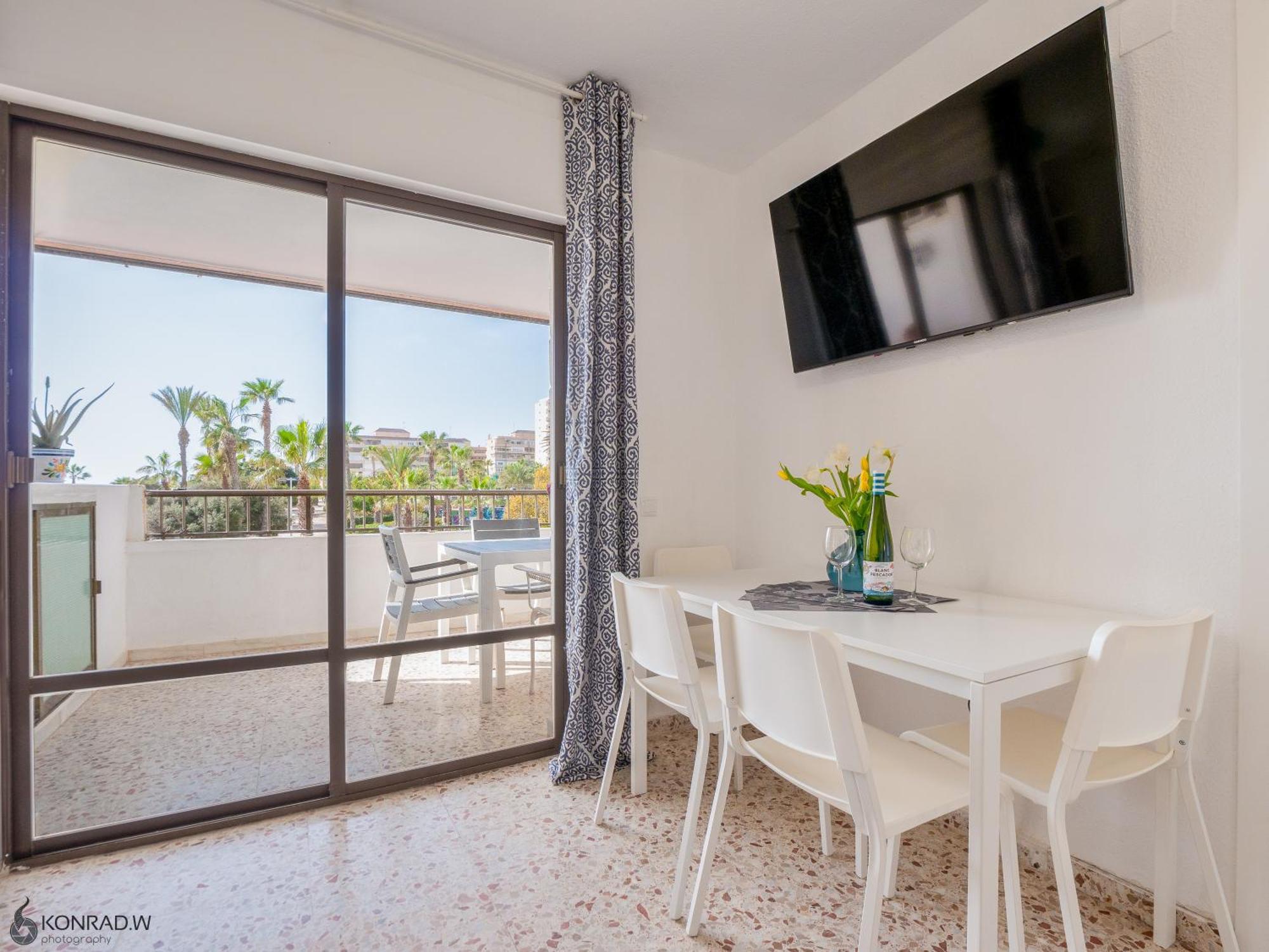 Azul - Casa Azul Sea View, First Line, La Mata-torrevieja